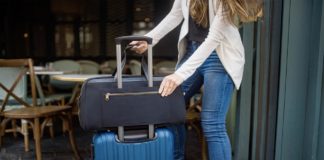 Indiegogo Startup Designed the Best Travel Bag for Delta and United Flights